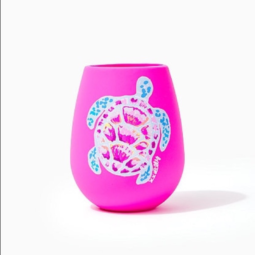 Brand new Lilly wine tumbler